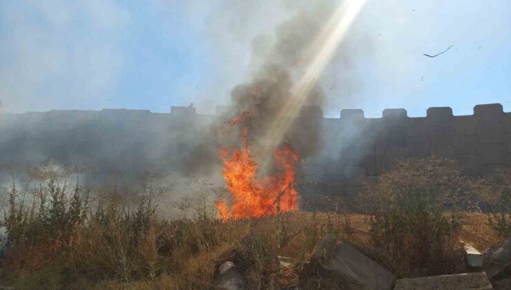 Edirne’de kaynak makinesinden çıkan kıvılcım 2 dekar buğdayı yaktı