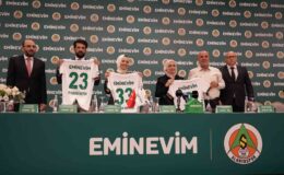 Eminevim Alanyaspor’un forma sırt sponsoru oldu
