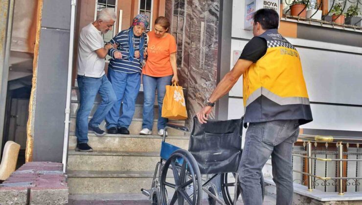 Esenyurt Belediyesinden ücretsiz “Hasta Nakil Ambulans Hizmeti”