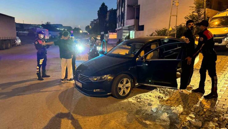 Esenyurt’ta denetim: Aranan şahıslar yakalandı, 1 çalıntı motosiklet ele geçirildi
