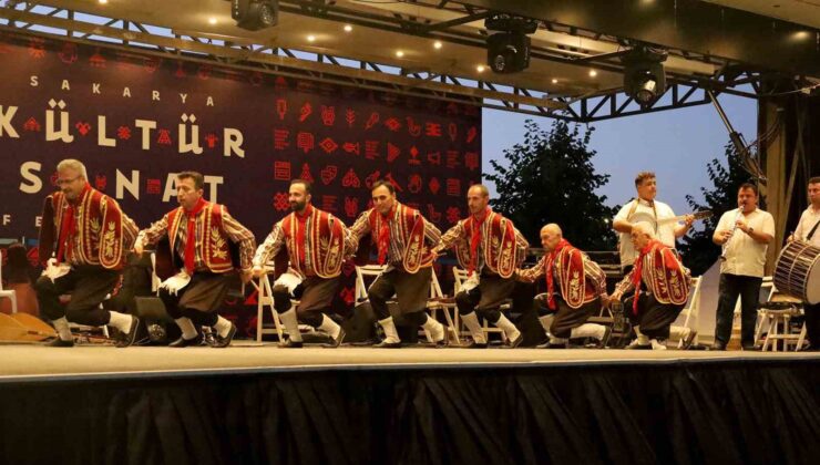 Hemşehri buluşmalarına unutulmaz son: Millet Bahçesi kültür festivalinde on binleri ağırladı