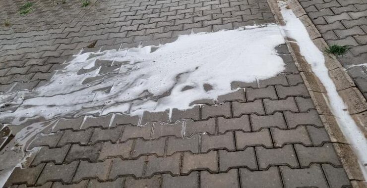 Her yağmurda Yeşilçam filmindeki o sahne gerçek oluyor