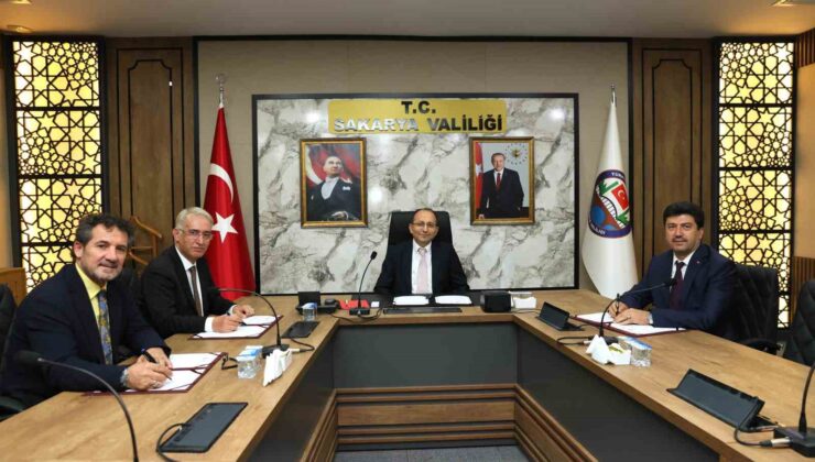 İmzalar Sakarya’daki gençlerin geleceği için atıldı