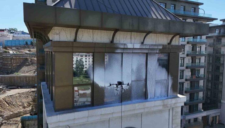 İstanbul’da dron ile dış cephe temizliği