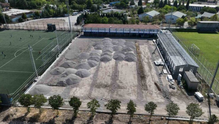 İzmit’e yeni saha