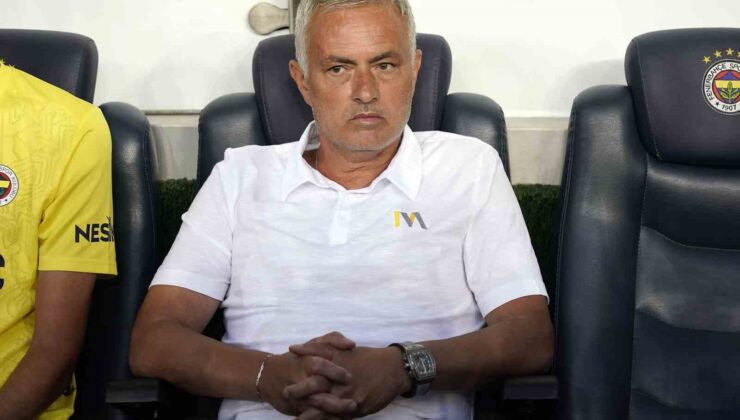 Jose Mourinho’dan Lille maçında 3 değişiklik