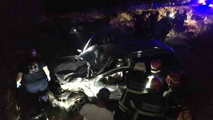 Kamyonla çarpışarak takla atan otomobil 15 metreden uçtu: 2 yaralı