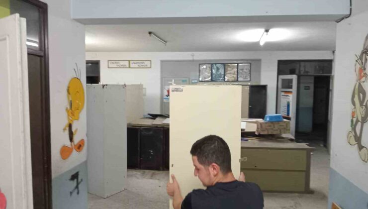 Kayalar köyü gençleri kreş için bila bedel çalıştı