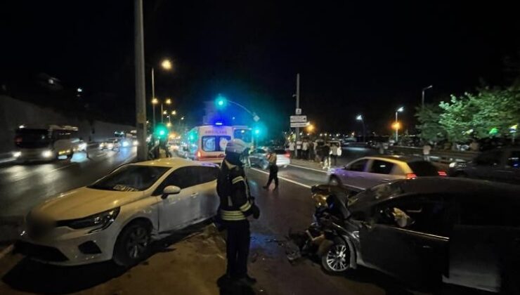 Kocaeli’nde zincirleme trafik kazası: 3 yaralı