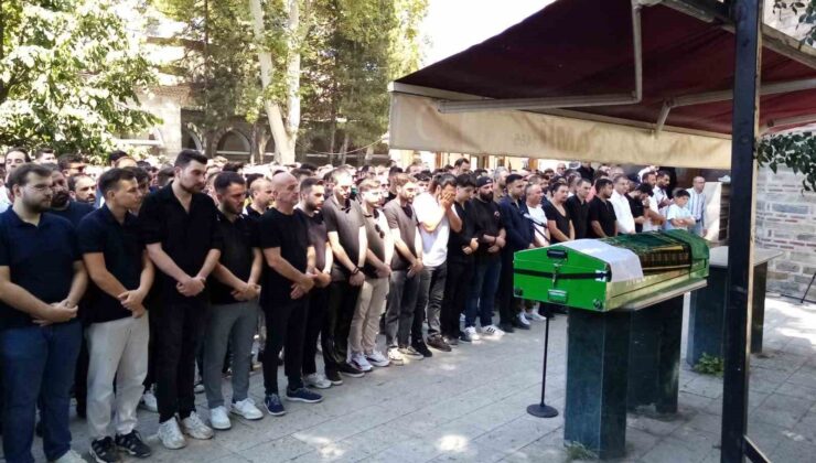 Kuyumcular Dernek Başkanı gözyaşlarıyla toprağa verildi