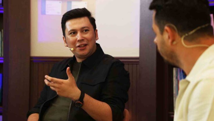 Litros Sanat Konuşmaları programında ‘eleştiri’ masaya yatırıldı