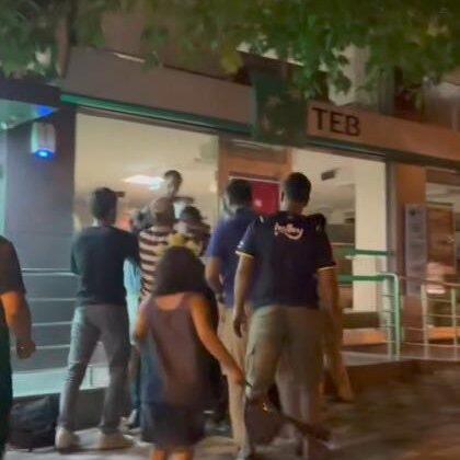 Maltepe’de yolcu ile taksi şoförü arasındaki ücret kavgası kamerada