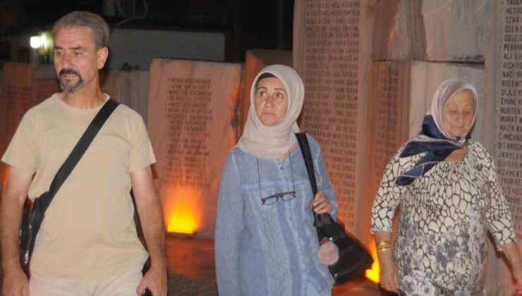 Marmara Depremi’nde enkaz altına kalan Tuna ailesi o anları anlattı