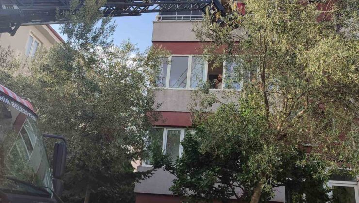 Ocakta unutulan yemek paniğe sebep oldu