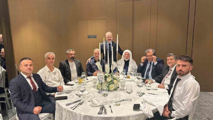 Osmanoğlu ve Öztürk ailelerinin mutlu günü
