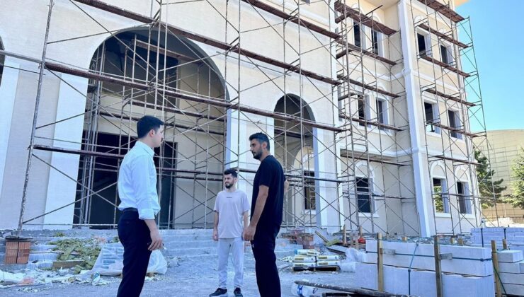 Pazaryeri’nde yeni binaların yapımı hızla sürüyor