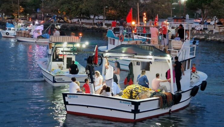 Sakarya’da balıkçılar törenle ‘vira bismillah’ dedi