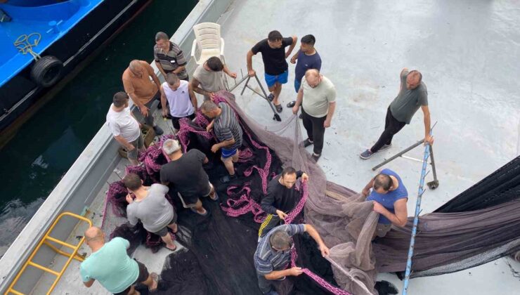 Sarıyer’de av sezonu öncesinde balıkçılar son hazırlıklarını yapıyor