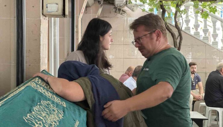 Sarıyer’de paylaştığı fotoğraf yüzünden öldürülen çocuk son yolculuğuna uğurlandı
