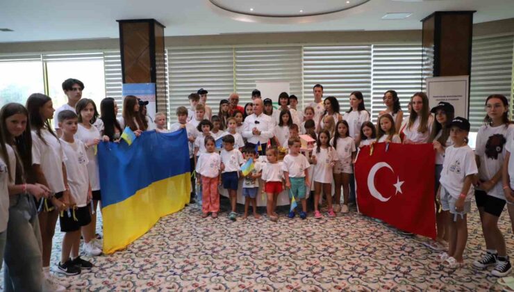Savaş mağduru 50 Ukraynalı çocuk Büyükçekmece’de düzenlenen kampta buluştu