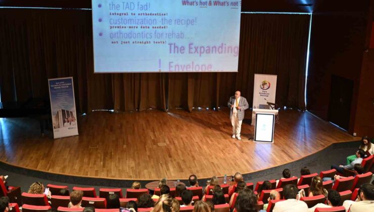 Şeffaf plaklar diş teli kaygısını ortadan kaldırıyor