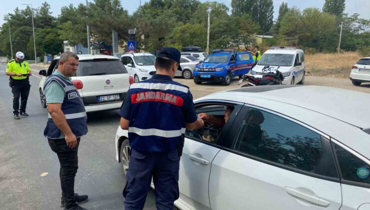 Süloğlu’nda emniyet ve jandarmadan ortak uygulama