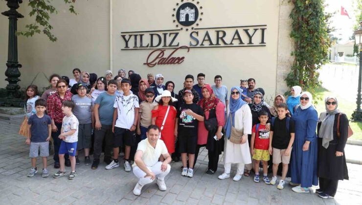 Sultangazi Belediyesi engelli bireylere Yıldız Sarayı’nı gezme fırsatı sundu