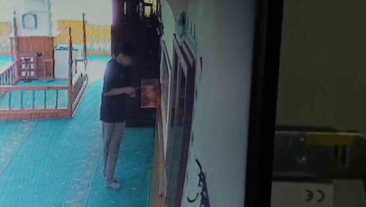 “Tamirciyim” dedi, 6 dakikada 5 bin liralık hırsızlık yaptı