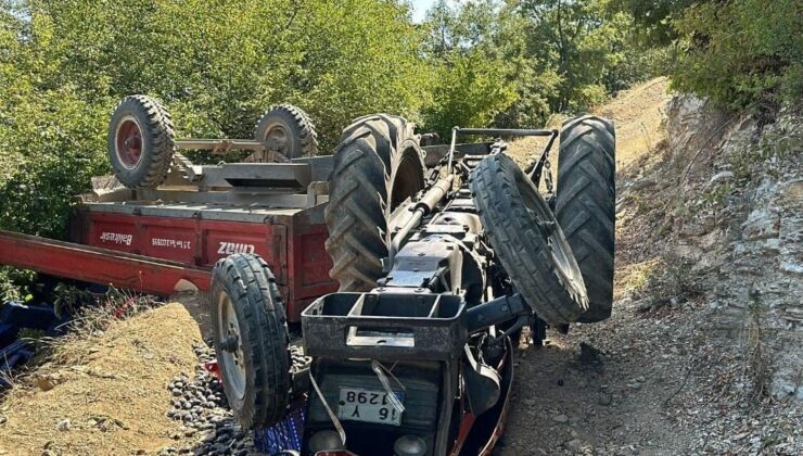 Tarla dönüşü traktör devrildi: 1’i ağır 6 yaralı