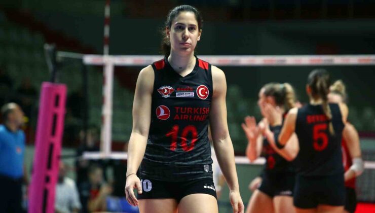 THY Kadın Voleybol Takımı, Çağla Çiçekoğlu’nu kadrosuna kattı