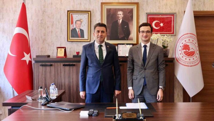 Vali Şefik Aygöl, Gölpazarı Kaymakamı Tahir Ardal ile bir araya geldi