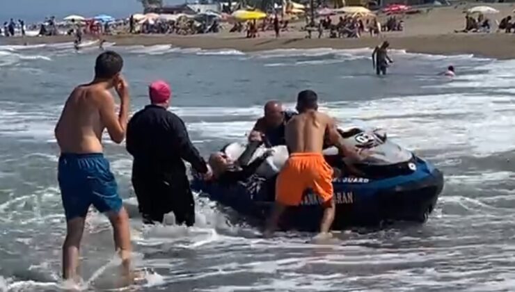 Yasağa rağmen denize giren aynı aileden 4 kişi ölümün kıyısından alındı