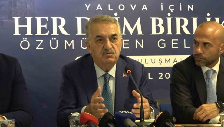 AK Parti Genel Başkan Yardımcısı Hayati Yazıcı: “Anayasa yapmak milletin hakkıdır”