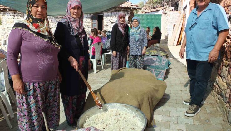 Balıkesir’de çifti hayrı yüzlerce vatandaşı buluşturdu