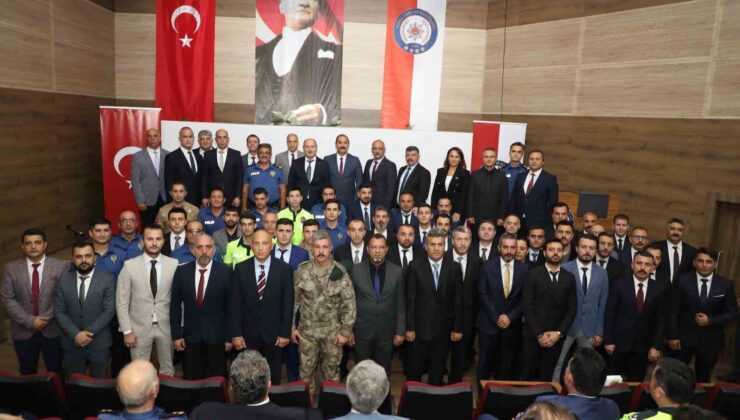 Başarılı emniyet personeli ödüllendirildi