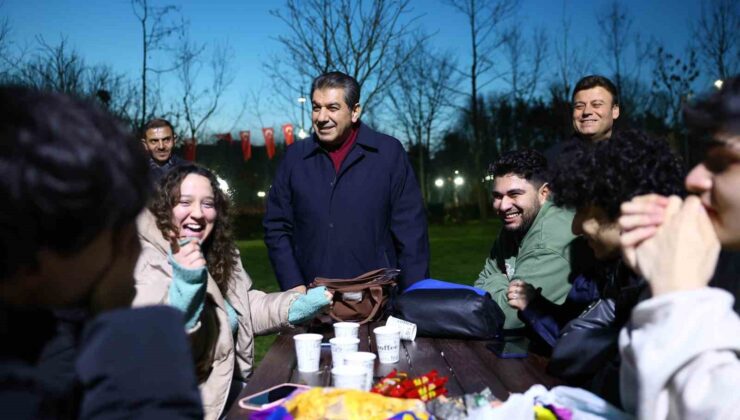 Esenler Belediyesi’nden öğrencilere destek