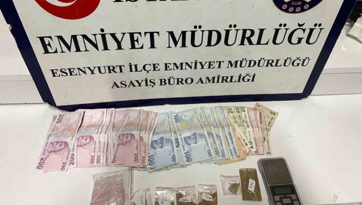 Esenyurt’ta güpegündüz uyuşturucu ticareti cep telefonu ile görüntülendi