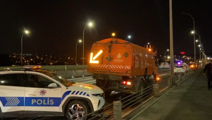 Haliç Köprüsü’ndeki feci kazada motosiklet, yol temizleme aracına çarptı: 1 ölü