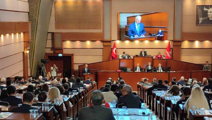 İBB Meclisi’nde Vaniköy’deki kaçak yapılar konuşuldu