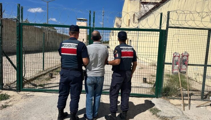 Kırklareli’nde çeşitli suçlardan aranması olan 18 şüpheli yakaladı