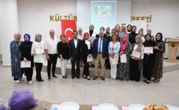 Osmangazi’de Diksiyon Atölyesi’ni tamamlayan kursiyerler sertifikalarını aldı