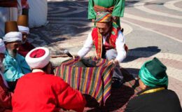 ’Pabucu dama atılmak’ deyimi buradan geliyor