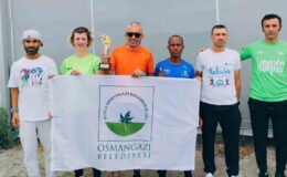 Şampiyon atletlerden Başkan Aydın’a ziyaret