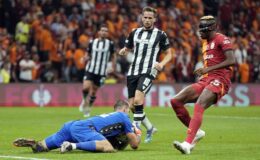 UEFA Avrupa Ligi: Galatasaray: 0 – PAOK: 0 (İlk yarı)