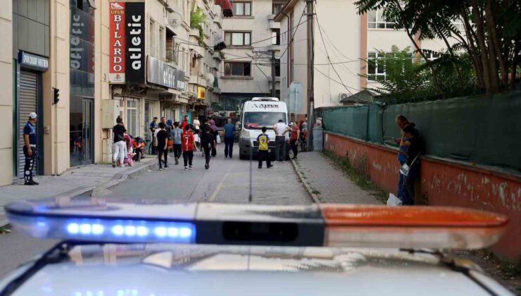 Zabıta ekiplerinden okul çevrelerinde ‘huzur’ uygulaması