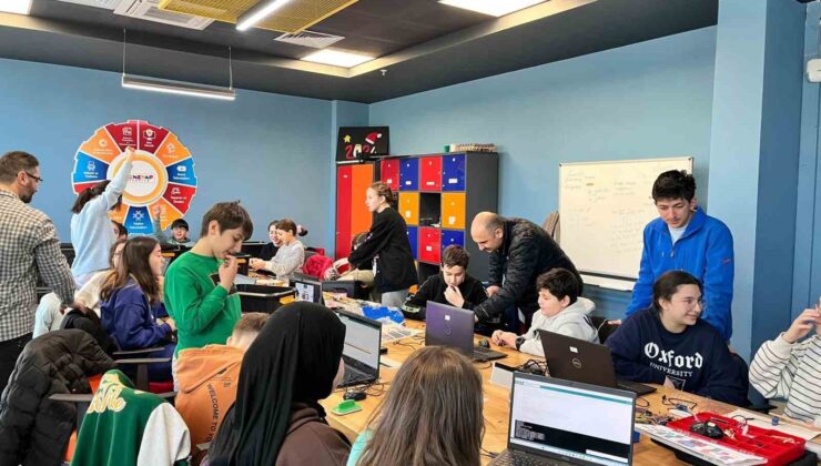 19 öğrenci TEKNOFEST için Adana’ya gidiyor