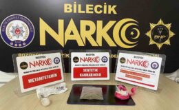 Bilecik’te şüpheli araç içinde uyuşturucu çıktı