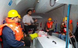 Denizci akademisyenler vardiya zabitleri yetiştiriyor