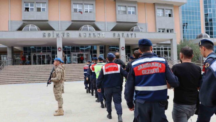 Edirne’de sınır hattında 7 terör örgütü üyesi yakalandı