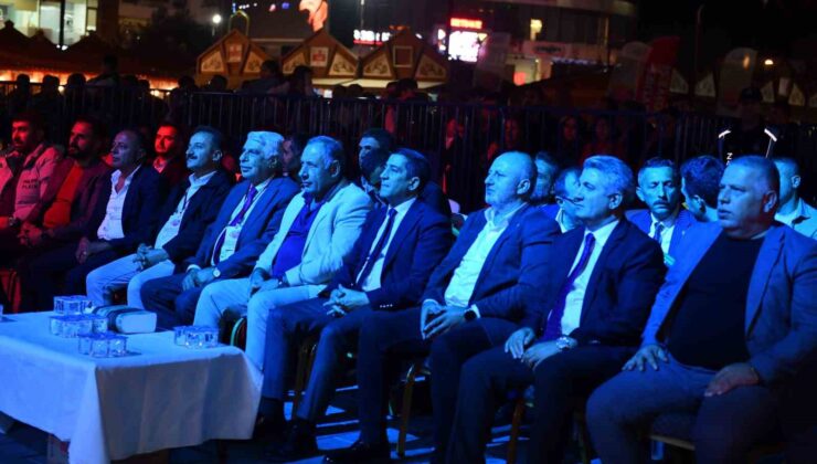 Esenyurt’ta aşıklık geleneği yeniden hayat buldu